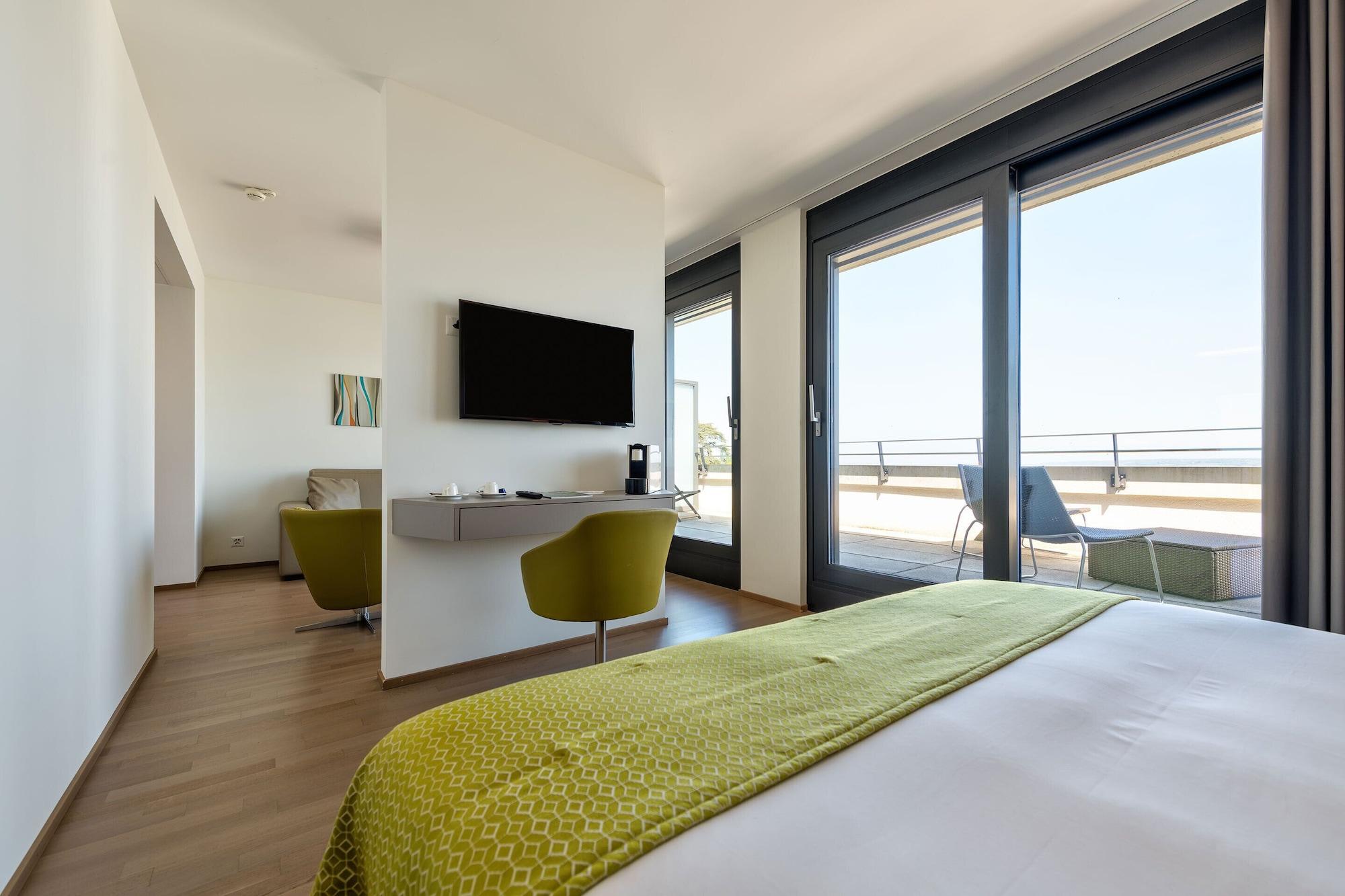 Hotel Geneva 4*